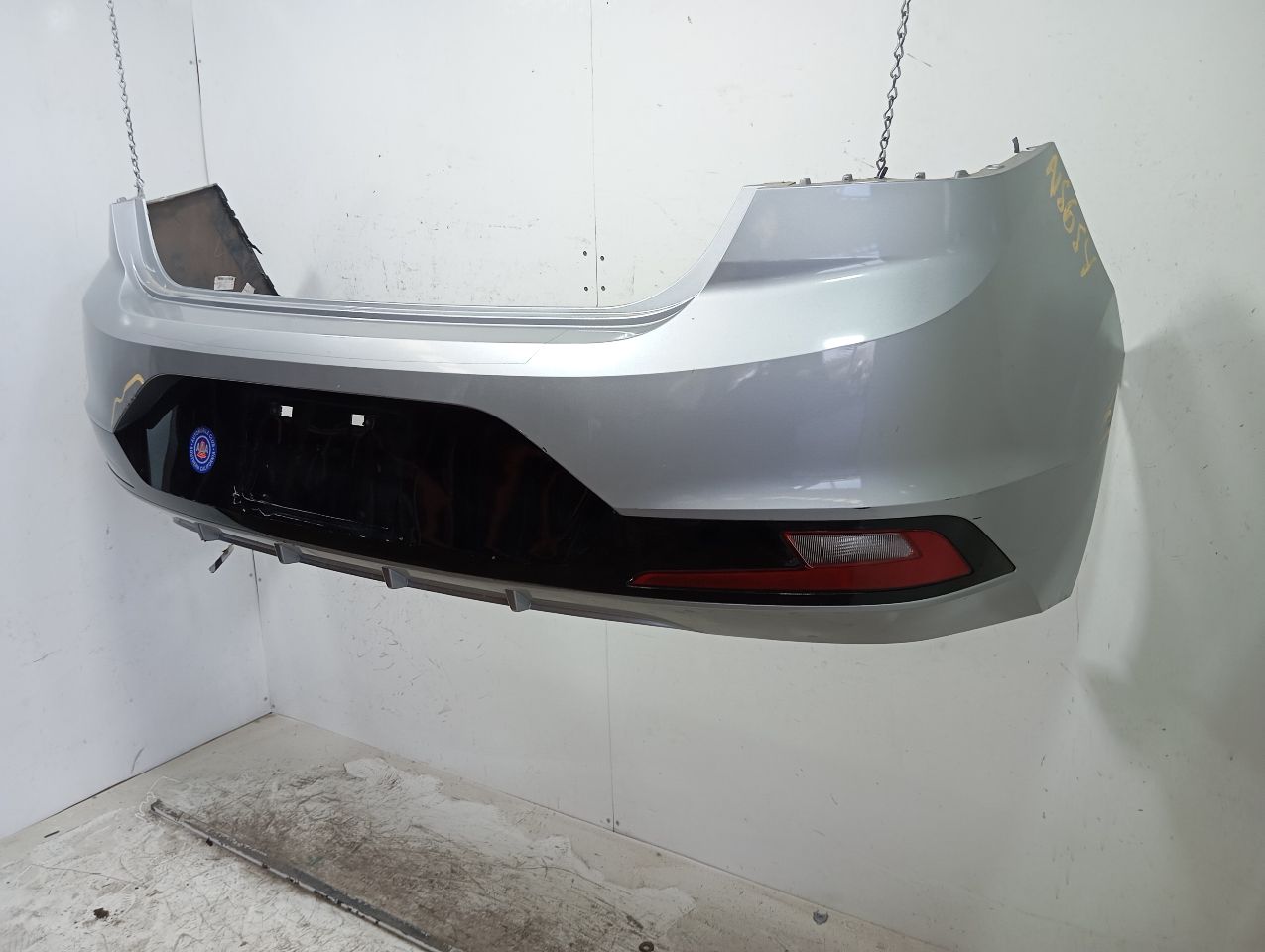 Part image 3