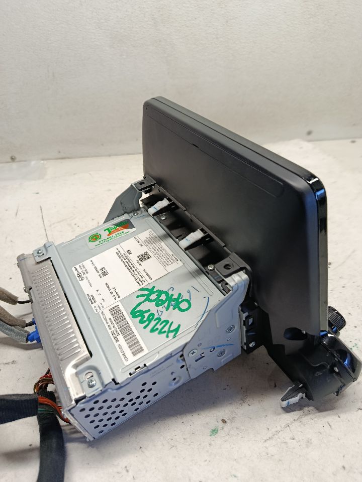 Part image 3