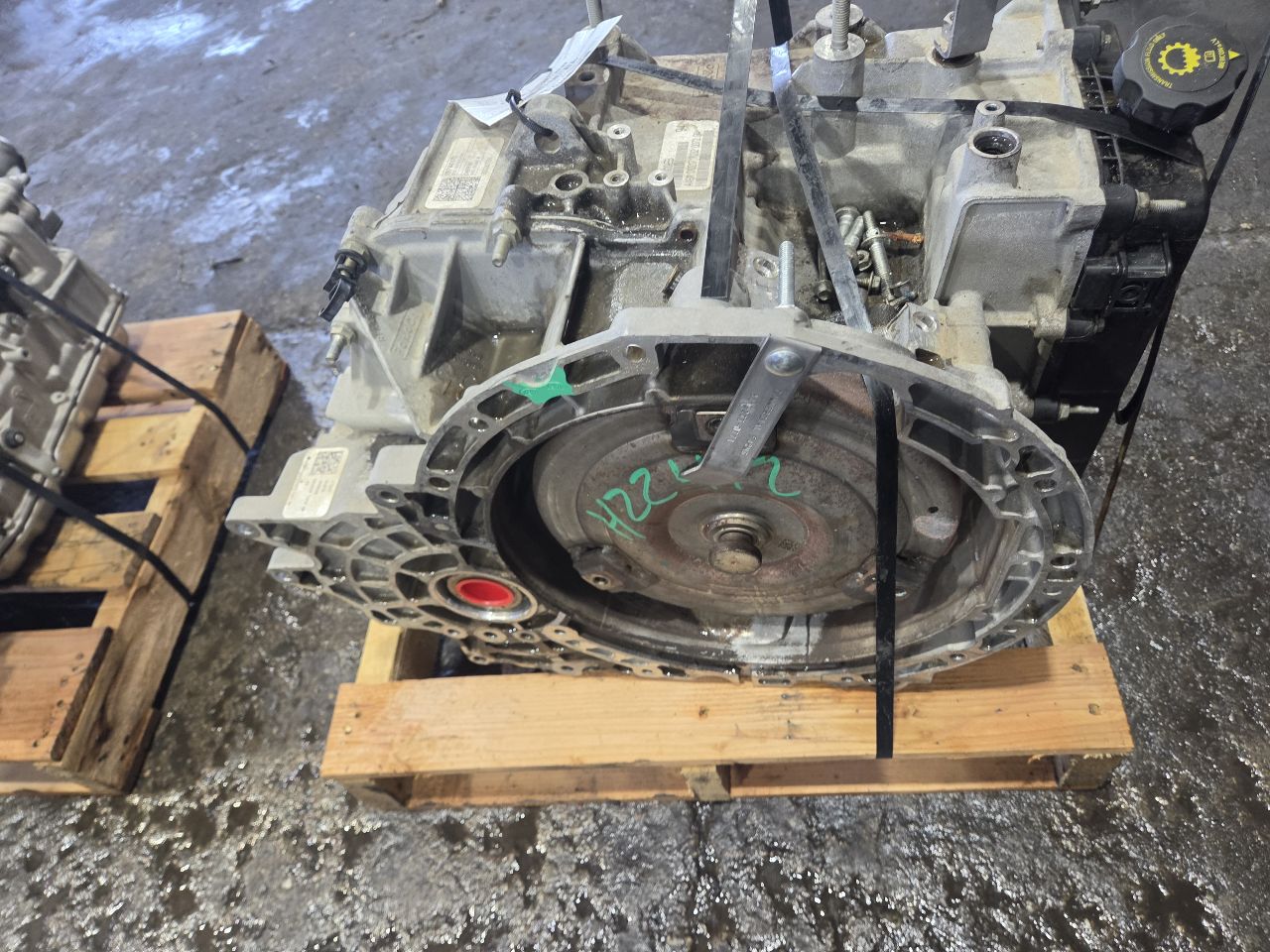 Part image 3