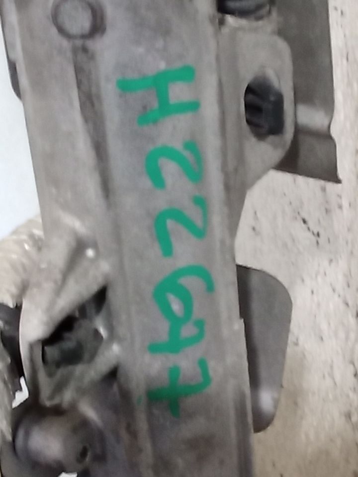 Part image 8
