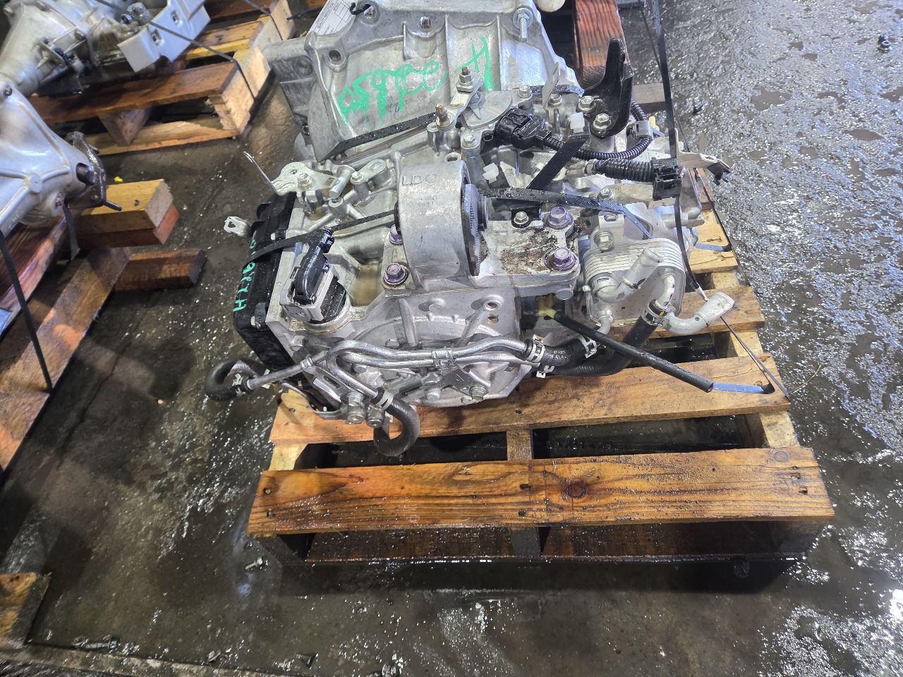 Part image 3