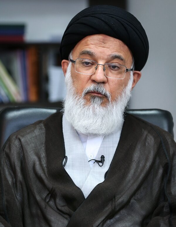 بالاترین: آقای میرباقری!از جنگ منجر به مرگ۴میلیارد گوسفند حرف میزنی؟