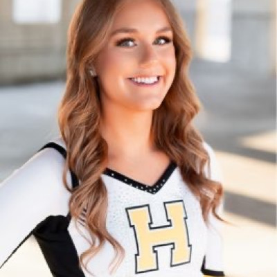 Ellie Stecker