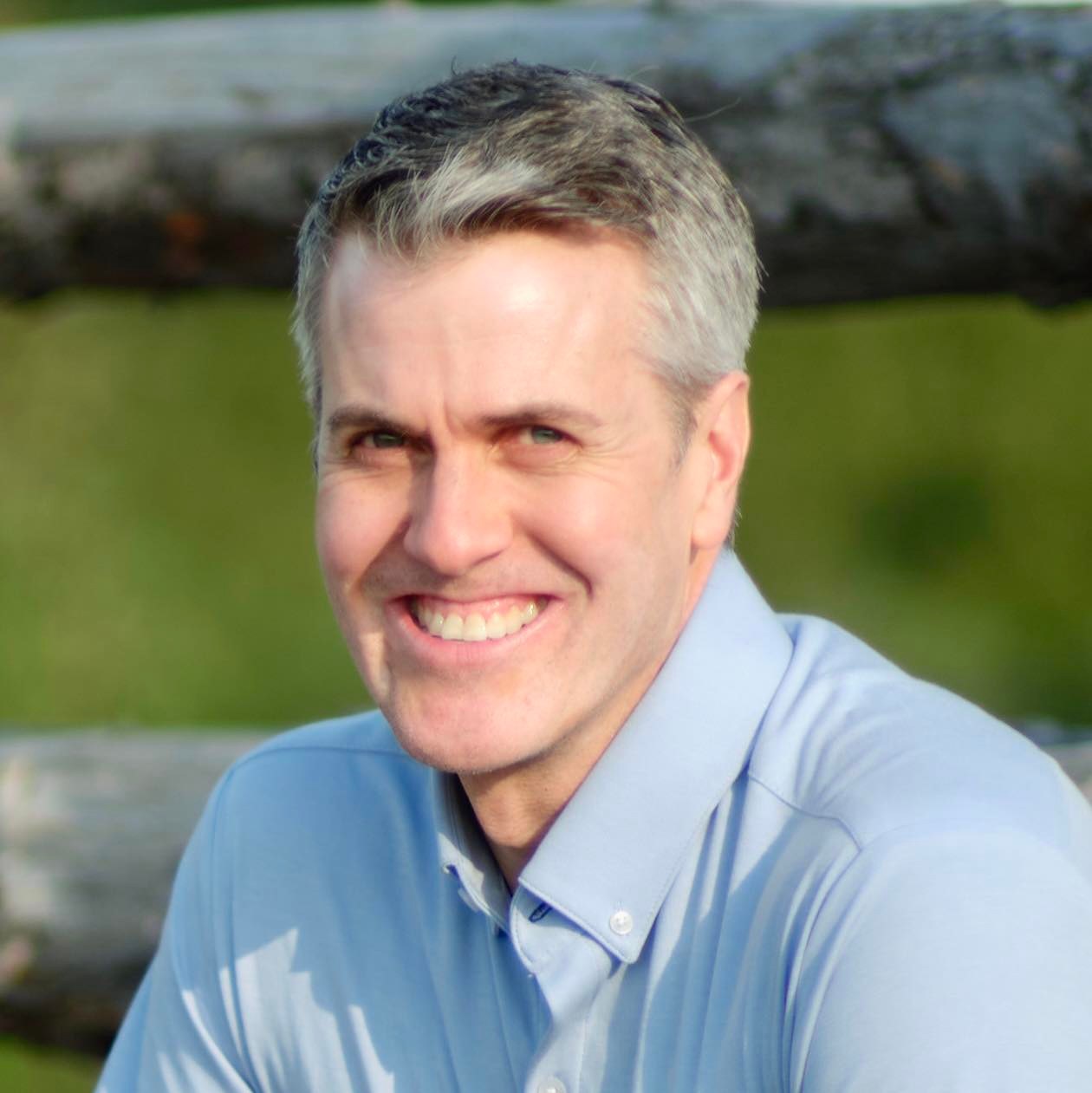Photo of Andrew Gray