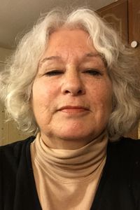 Image of Laura Farnsworth