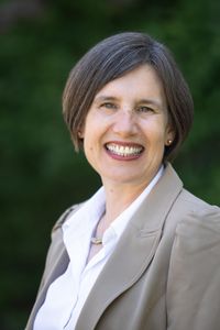 Image of Alexis Simpson