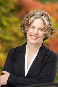 Image of Allison Fine