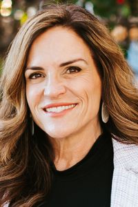 Image of Amy Reichert