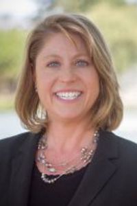 Image of Ana Henderson