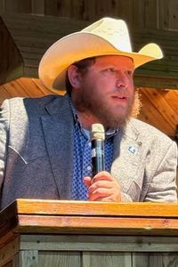 Image of Andrew Hayes