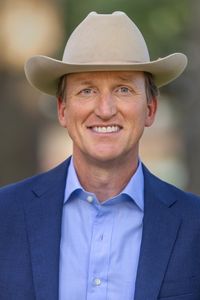 Image of Andrew White