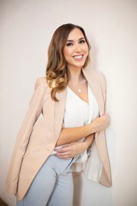Image of April Guerra
