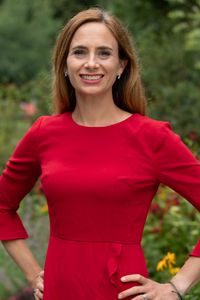 Image of Leah Plunkett