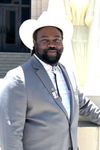 Image of Avi Nash