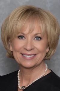 Image of Carolyn Gallagher