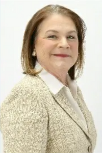 Image of Claire Gustafson