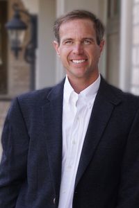 Image of Dean Hilton