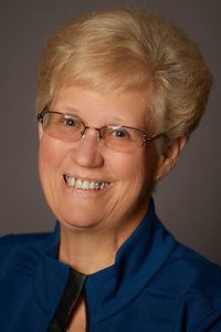 Image of Dee Gillis