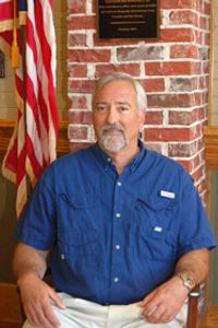 Image of Dewey Destin