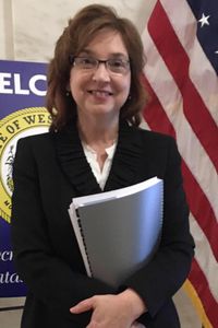 Image of Donna Pratt