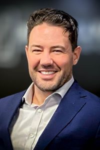 Image of Dustin Hill