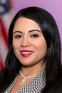 Elaineさん Elaine Alaniz - Ballotpedia