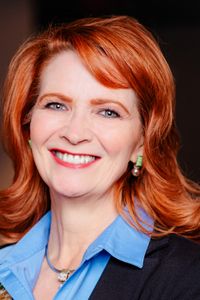 Image of Elizabeth McClain