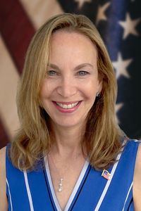 Image of Ellen Lederer DeFrancesco