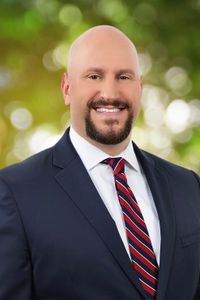 Image of Etan Hirsch