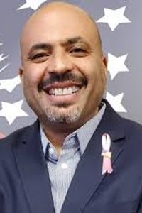 Image of Gil Freeman