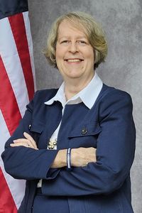 Image of Gwyneth Saunders