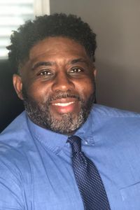 Image of Michael Holmes