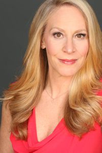 Image of Felicia Stoler