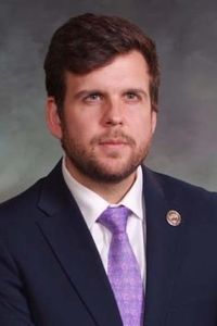 Image of Javier Mabrey