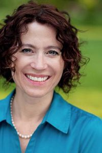 Image of Jennifer Robinson