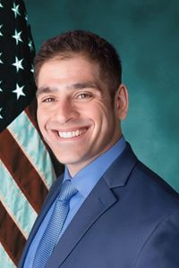 headshot image