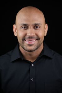 Image of Jonathan Serrano