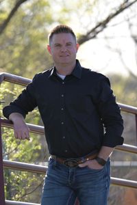 Image of Josh Davis