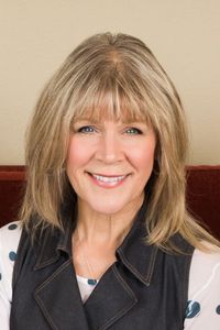 Image of Kari Isaacson