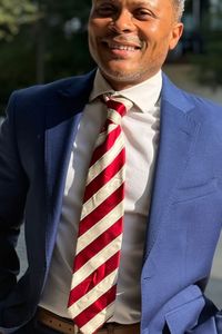 Image of Kelly Esti