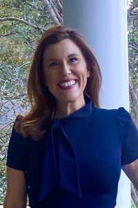 Image of Lauren Faulk