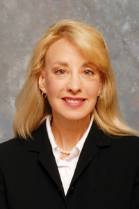 Image of Lee Whitnum