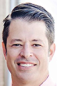 Image of Lester Turilli Jr.