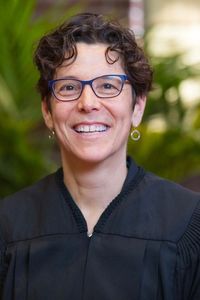 Image of Linda Colfax