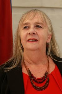 Image of Lisa Hassell