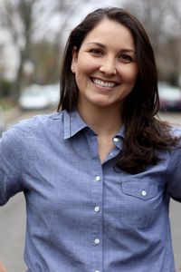 Image of Lisa Hunter