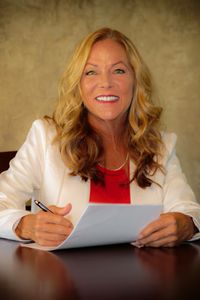 Image of Lori Fayhee