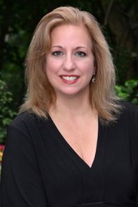 Image of Mary Jo Wise
