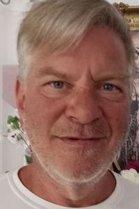 Image of Daniel Hendricks