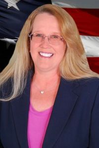 Image of Nicole Cantelme
